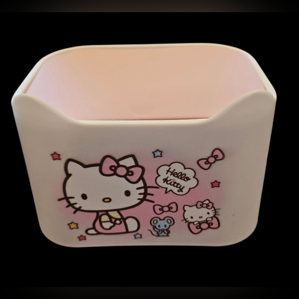 Hello Kitty Pink Storage Box NWOT